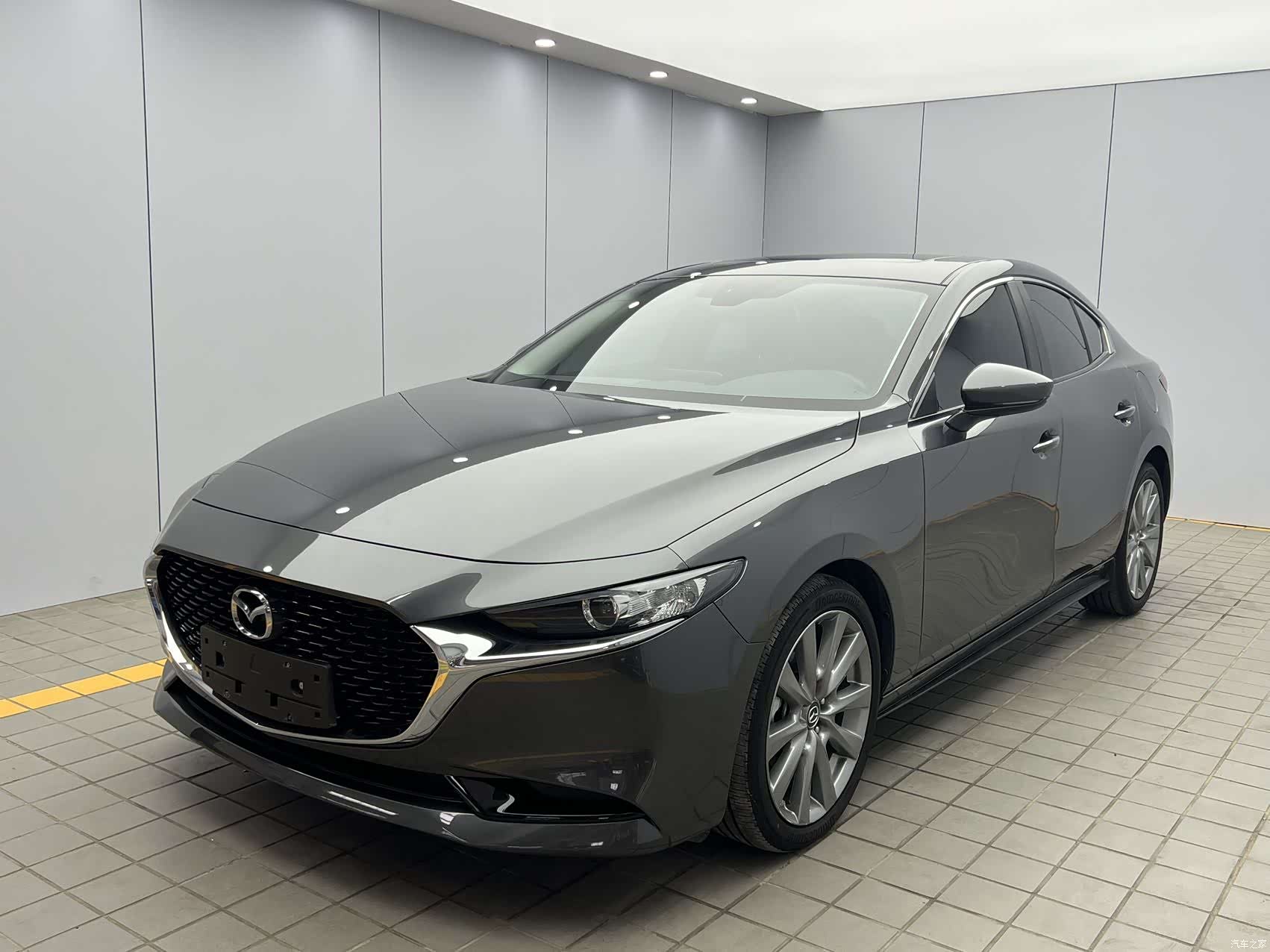 Mazda Mazda3, 2023 1