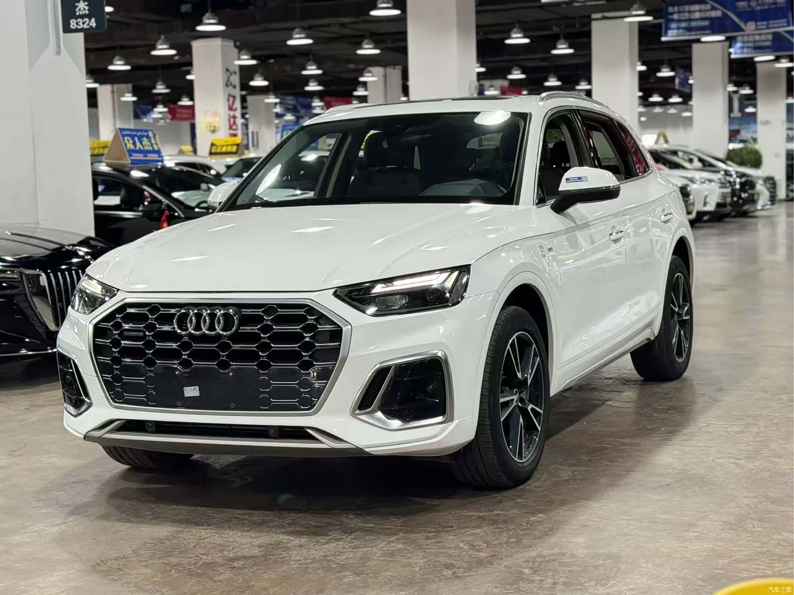 Audi Q5L, 2021 3