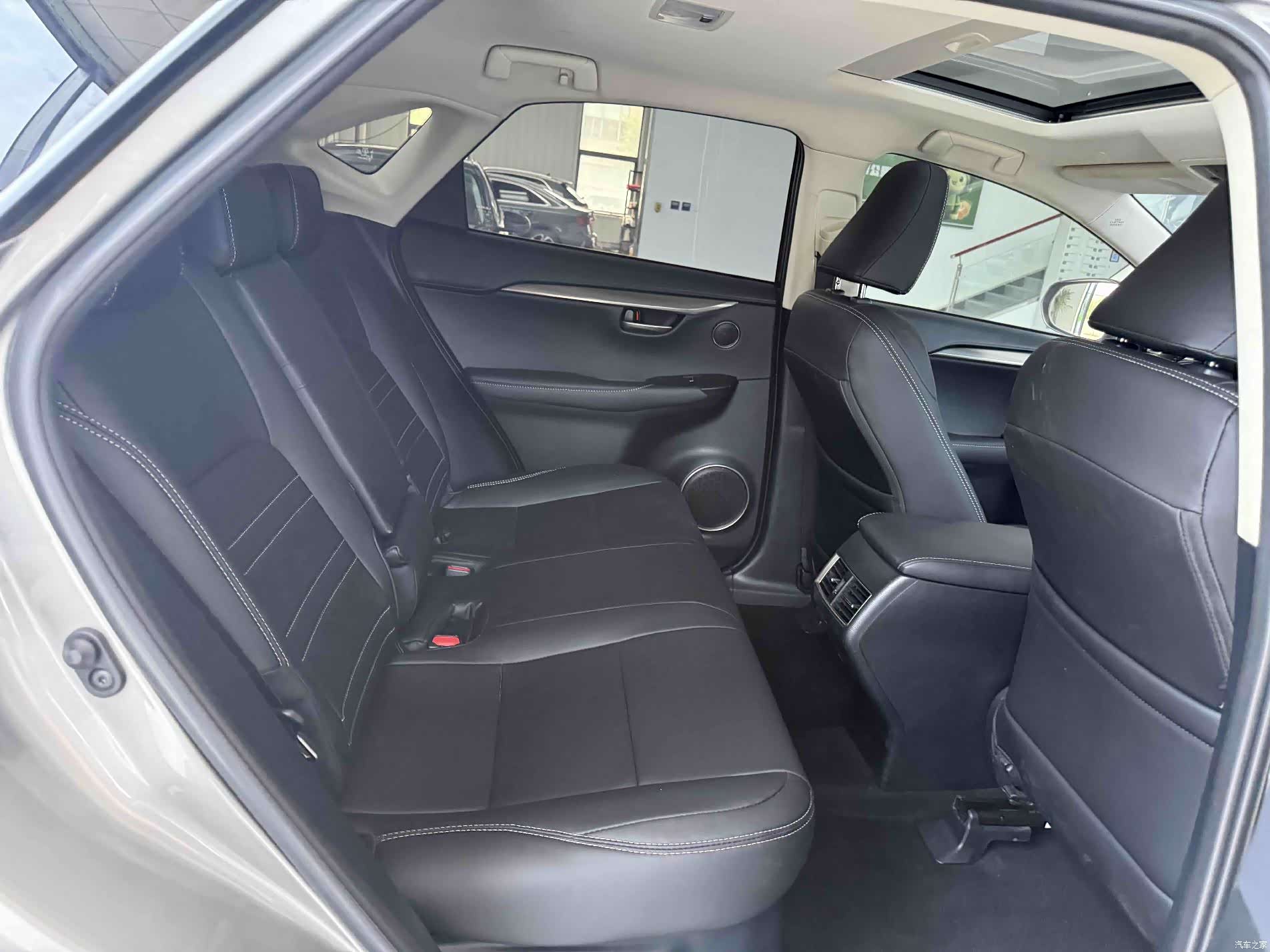 Lexus NX, 2020 17
