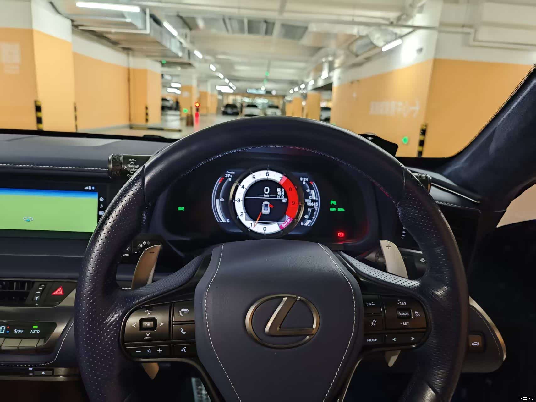 Lexus LC, 2018 10