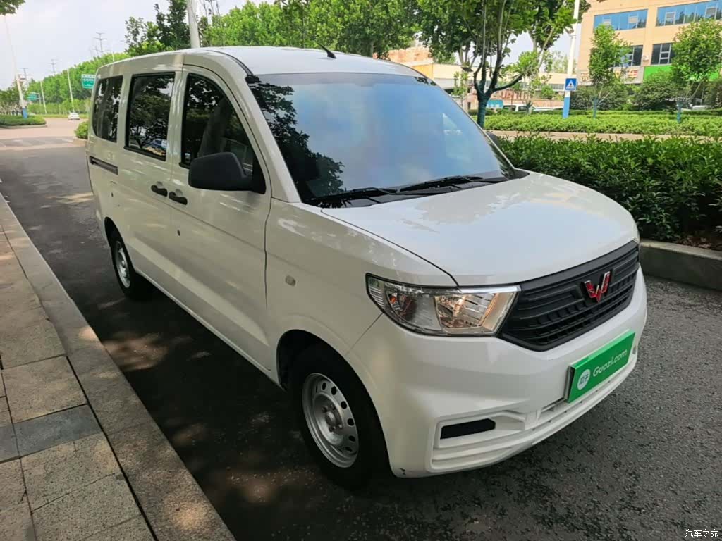 Wuling Hongguang, 2023 4