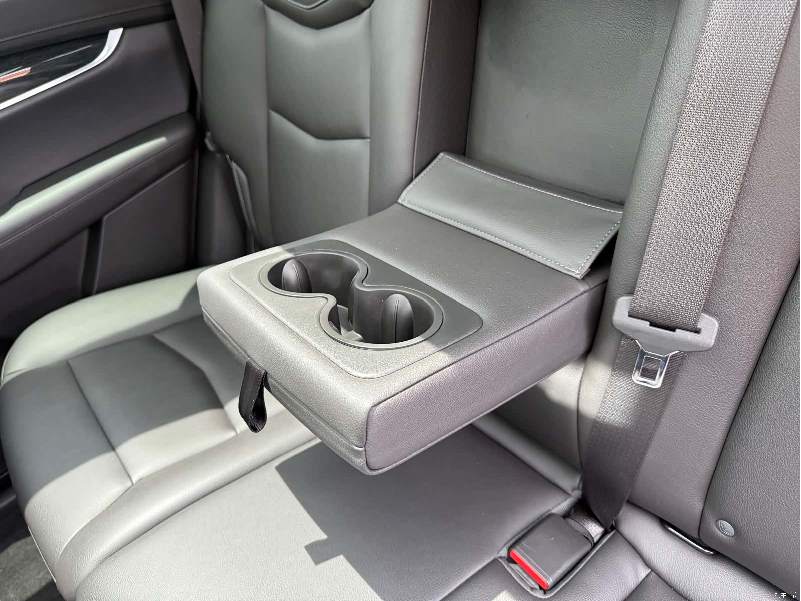 Cadillac XT5, 2020 37