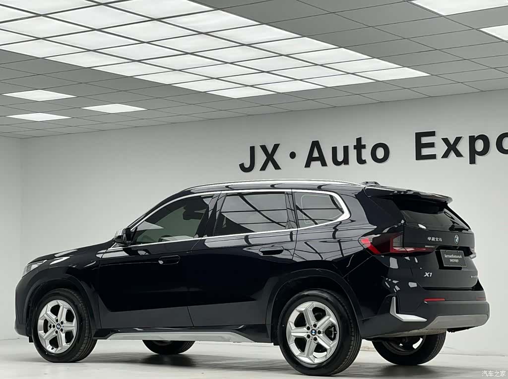 BMW X1, 2023 12