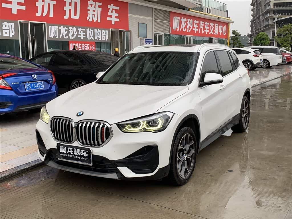 BMW X1