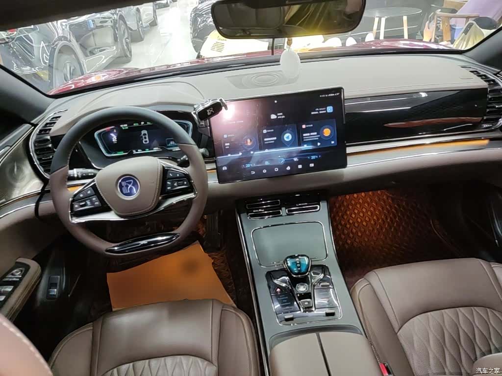 BYD Han, 2021 10