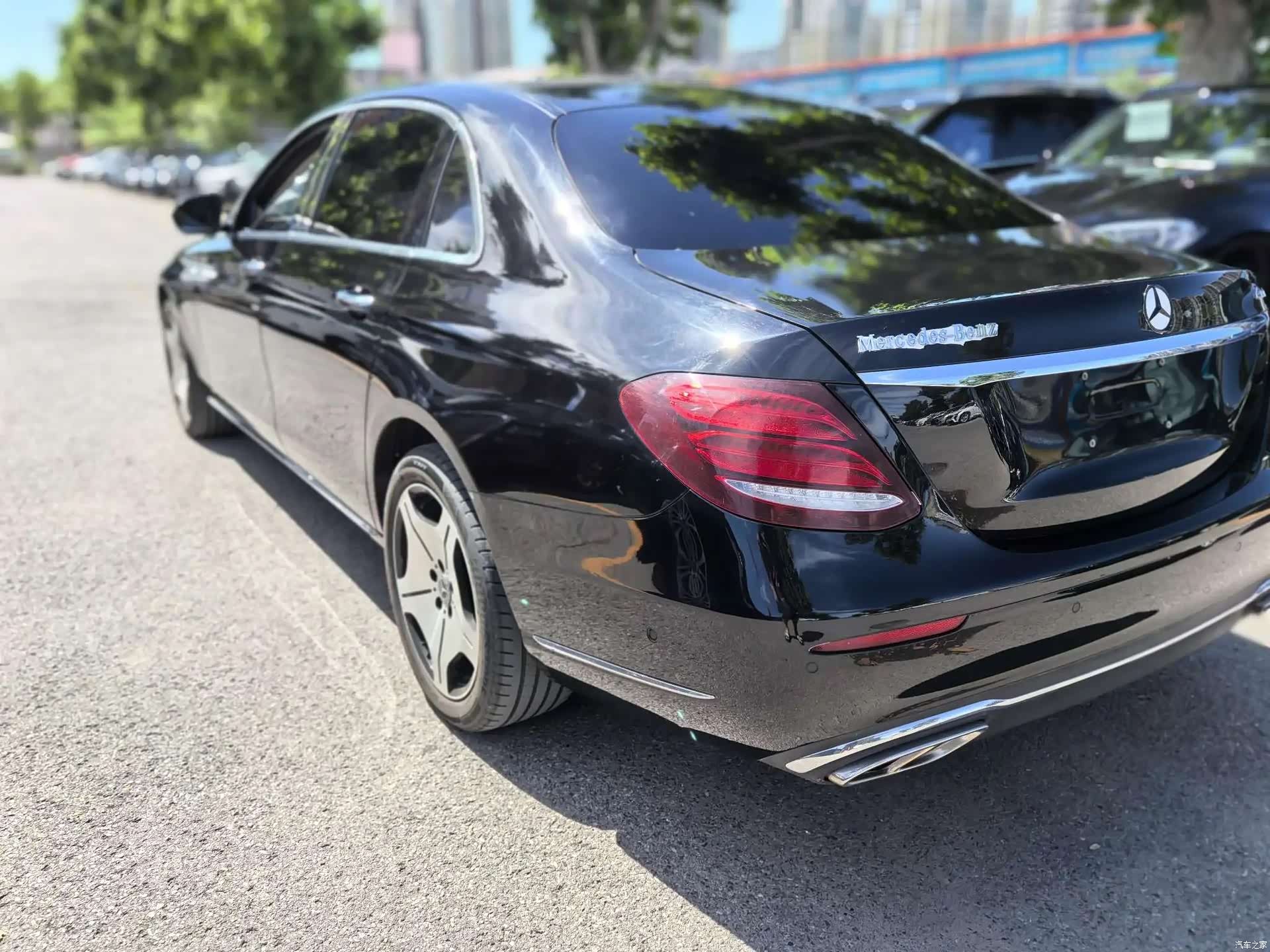 Mercedes-Benz E-Class, 2019 4