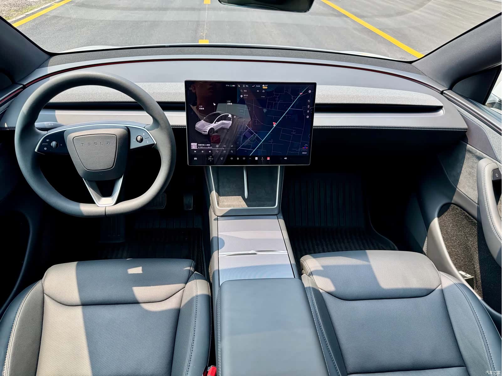 Tesla Model Y, 2025 11