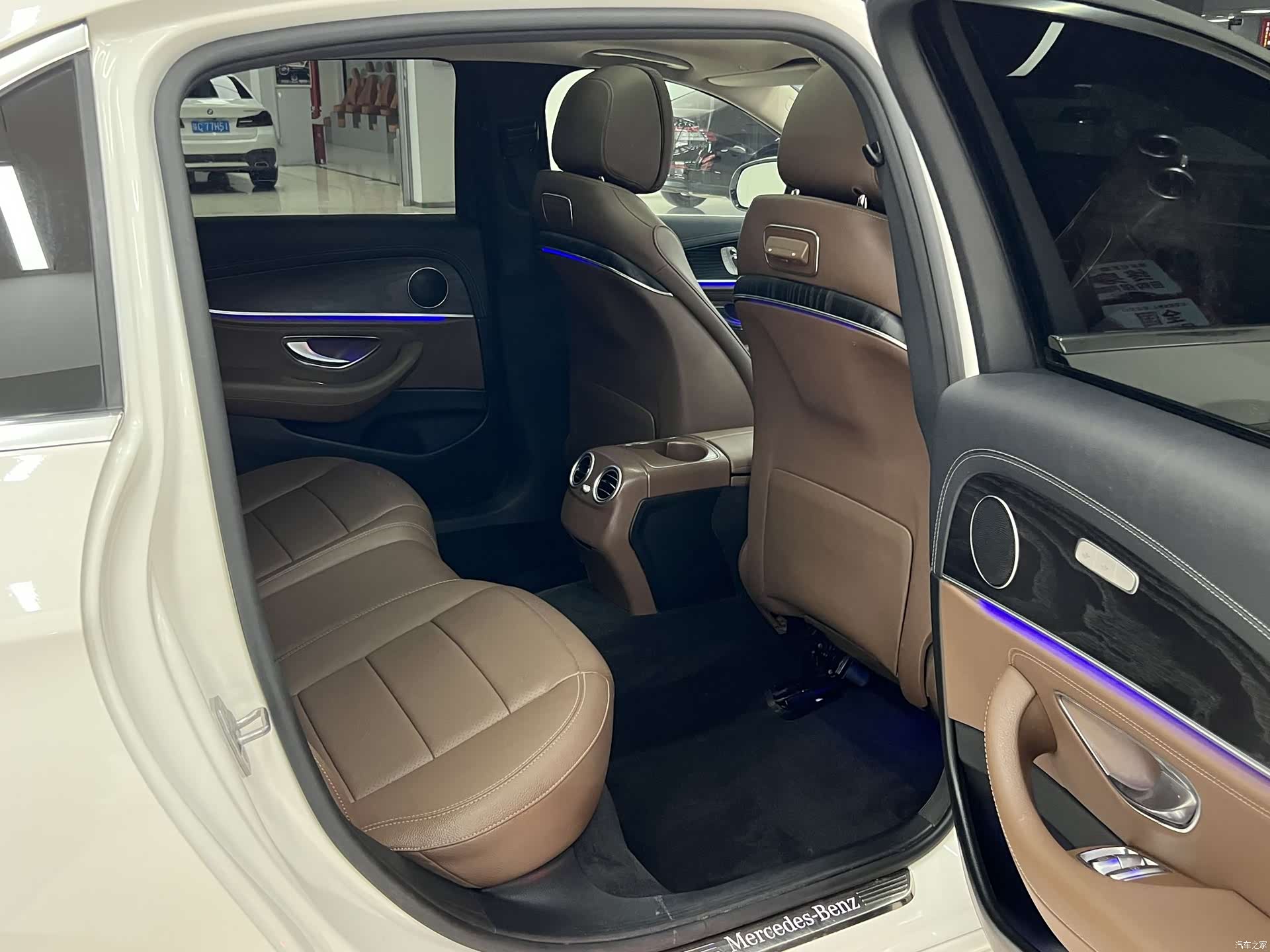 Mercedes-Benz E-Class, 2020 15