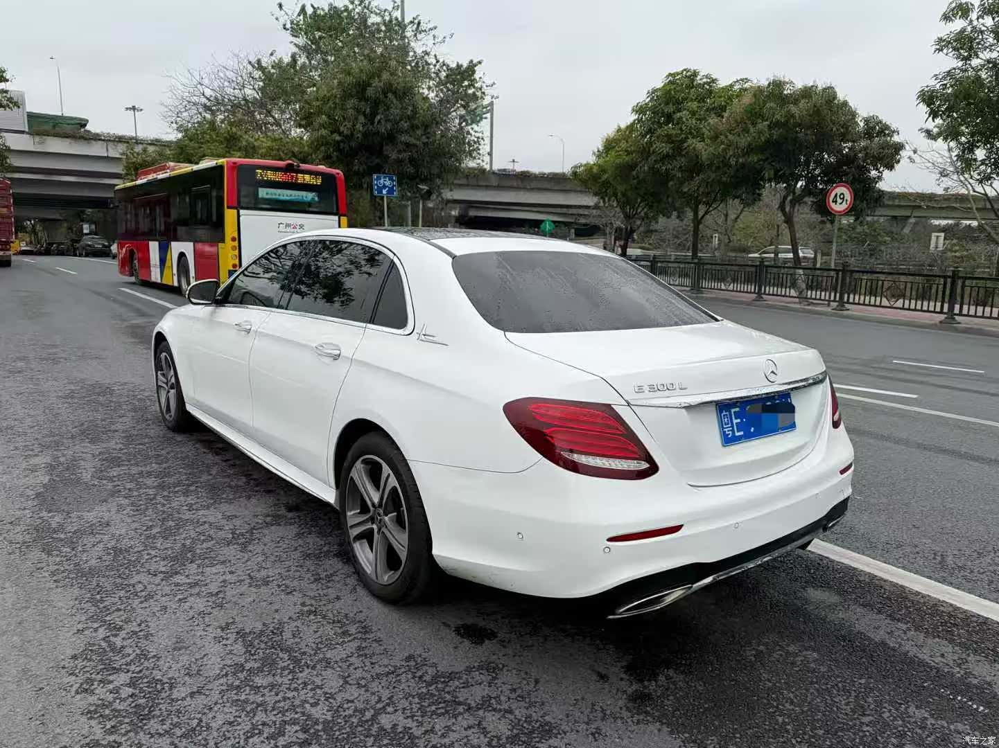 Mercedes-Benz E-Class, 2020 4