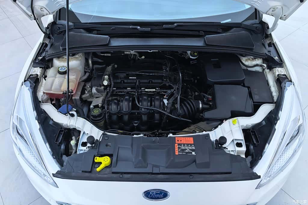 Ford Focus, 2016 10