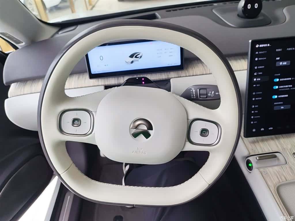 NIO ET7, 2023 11