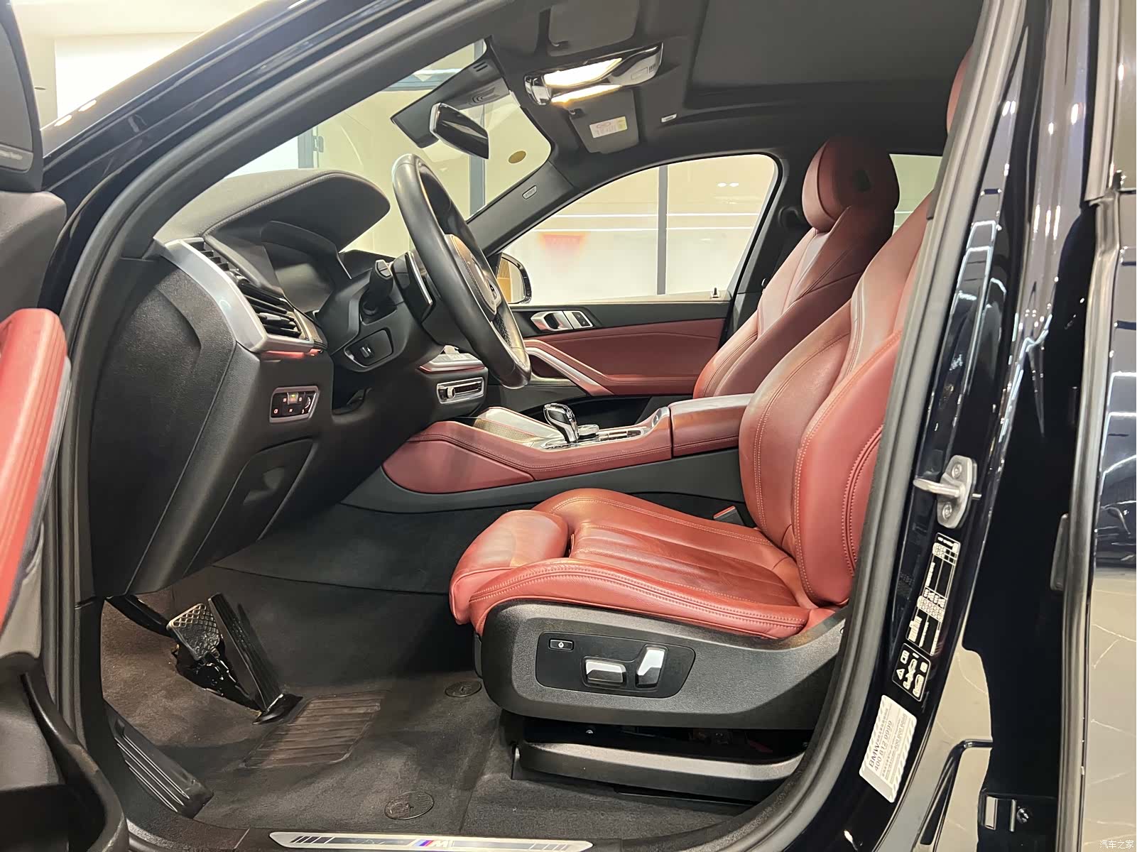 BMW X6, 2023 10