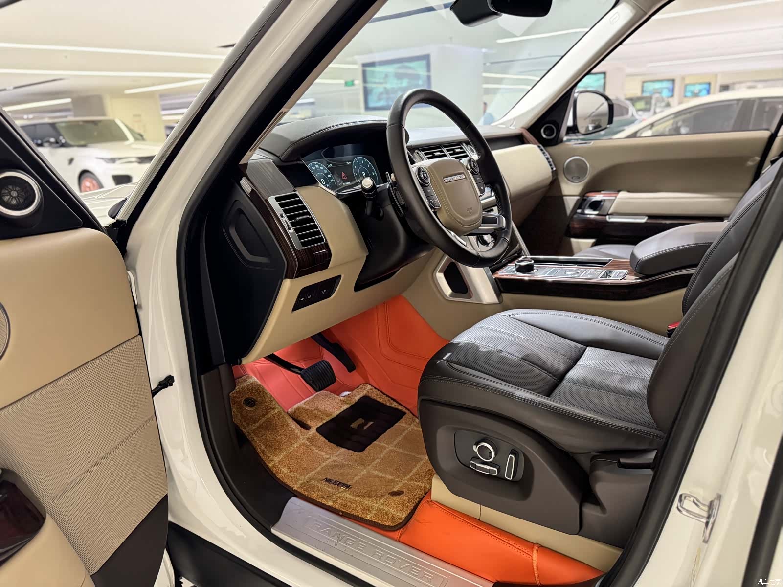Land Rover Range Rover, 2018 12