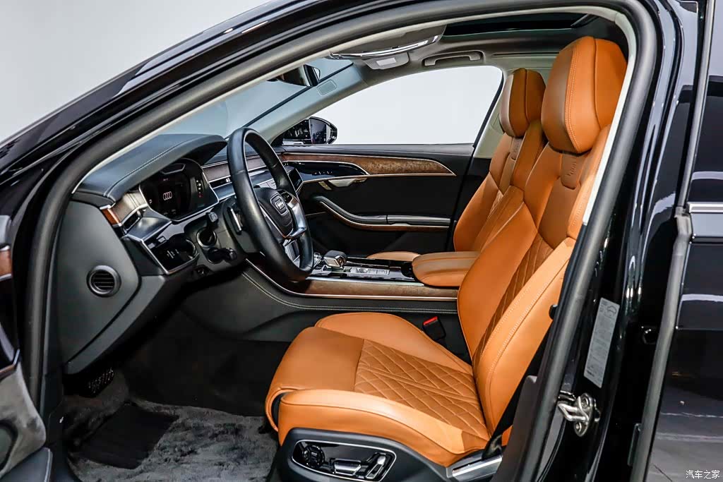 Audi A8L, 2022 9