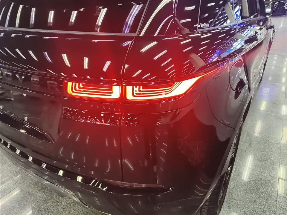 Land Rover Range Rover Aurora