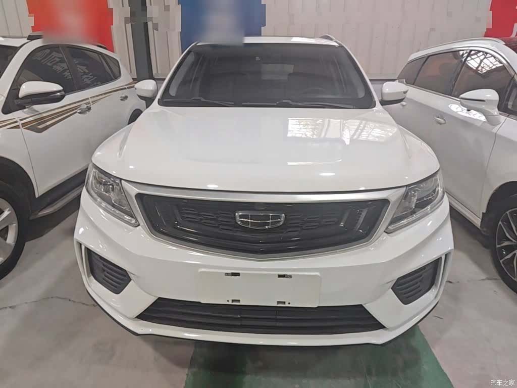 Geely X6, 2021 3
