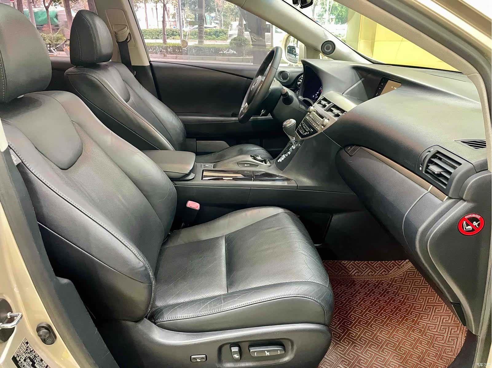 Lexus RX, 2013 10
