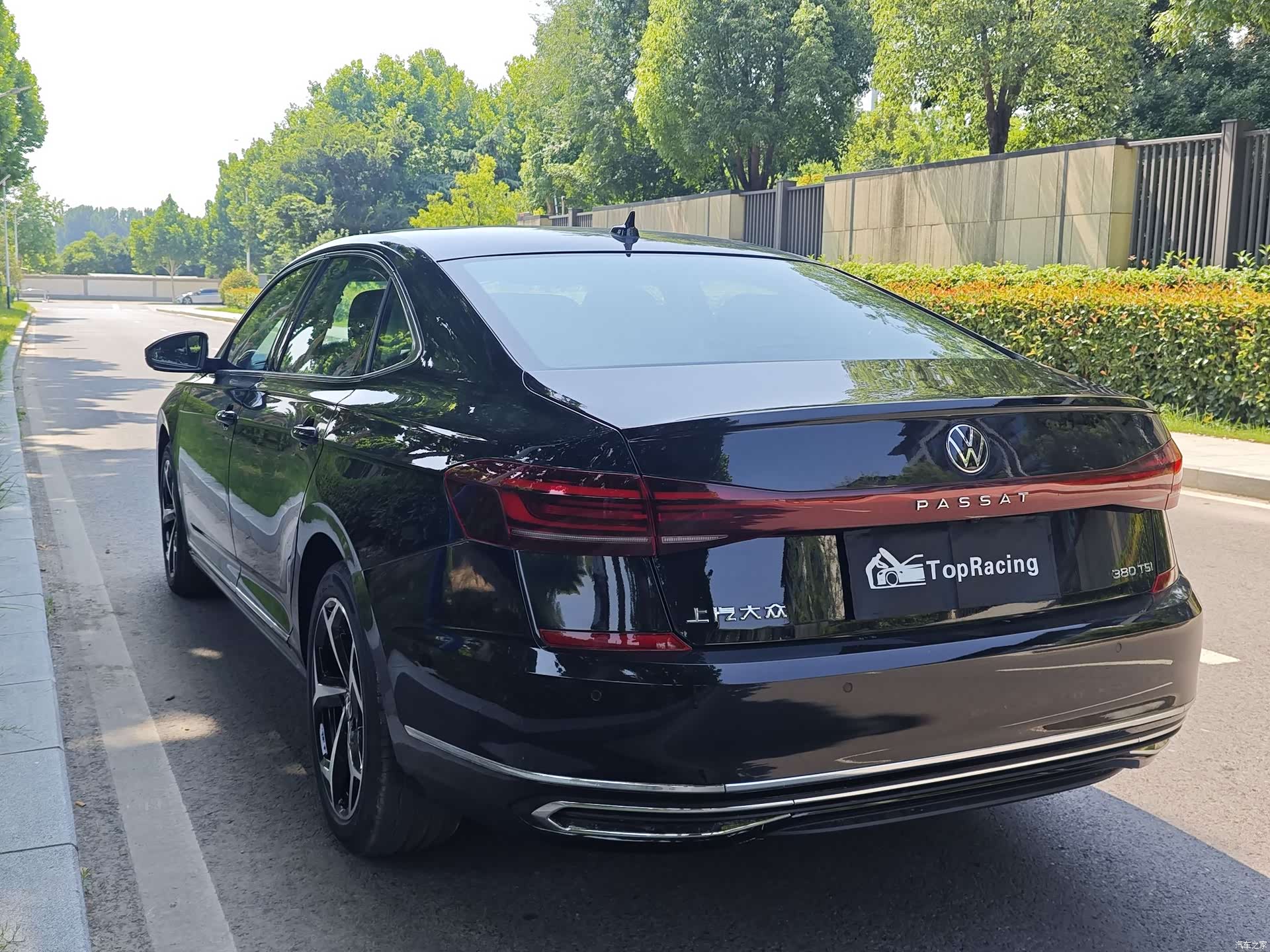 Volkswagen Passat, 2026 7