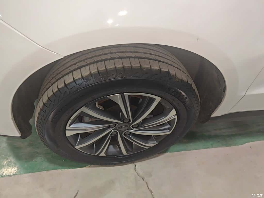Geely X6, 2021 23