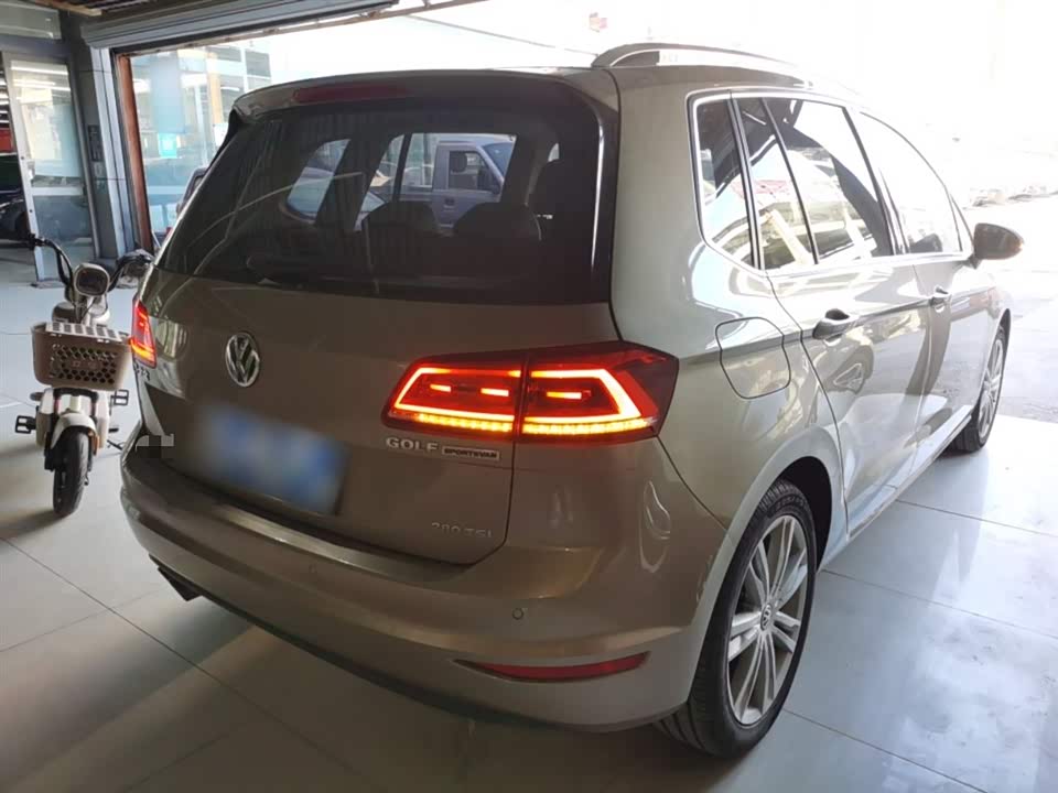 Volkswagen Golf*Jiayu