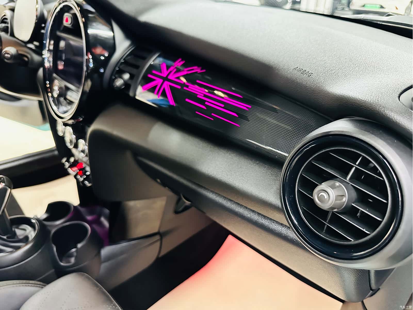 Mini Cooper, 2020 24