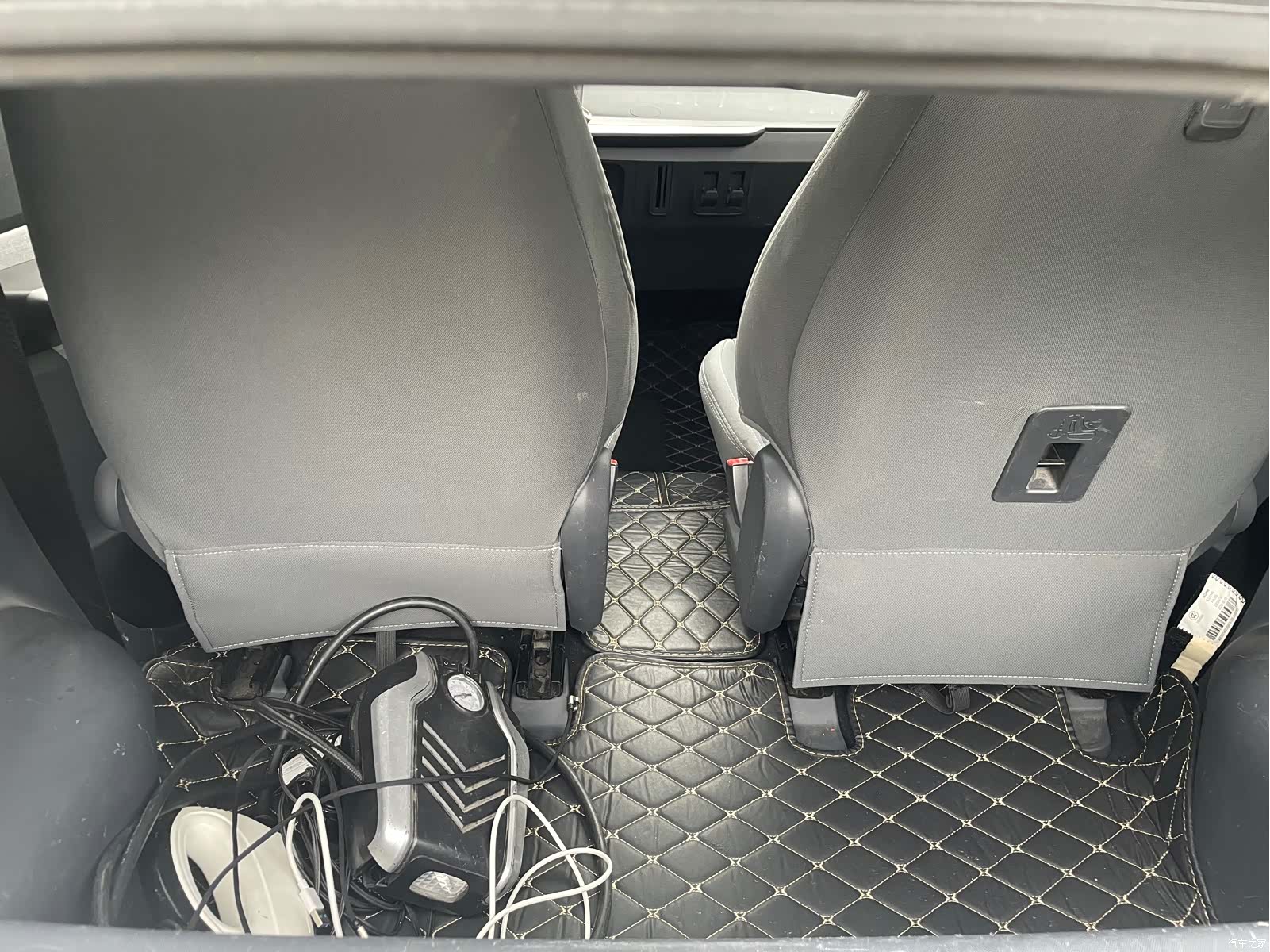 Wuling E200, 2020 6
