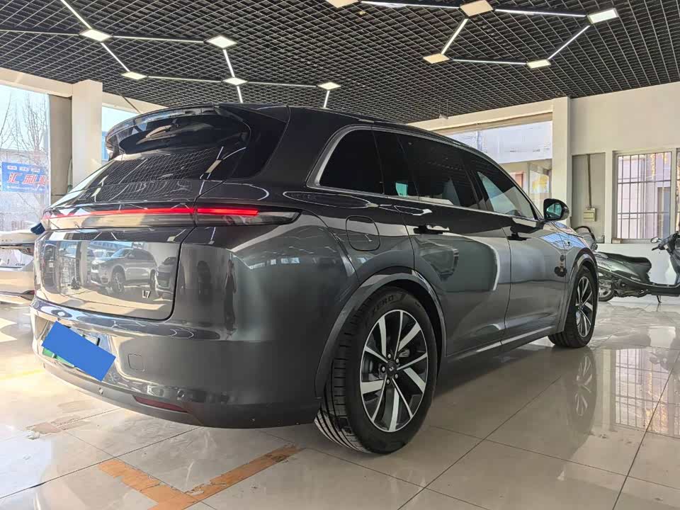 Li Auto Ideal L7
