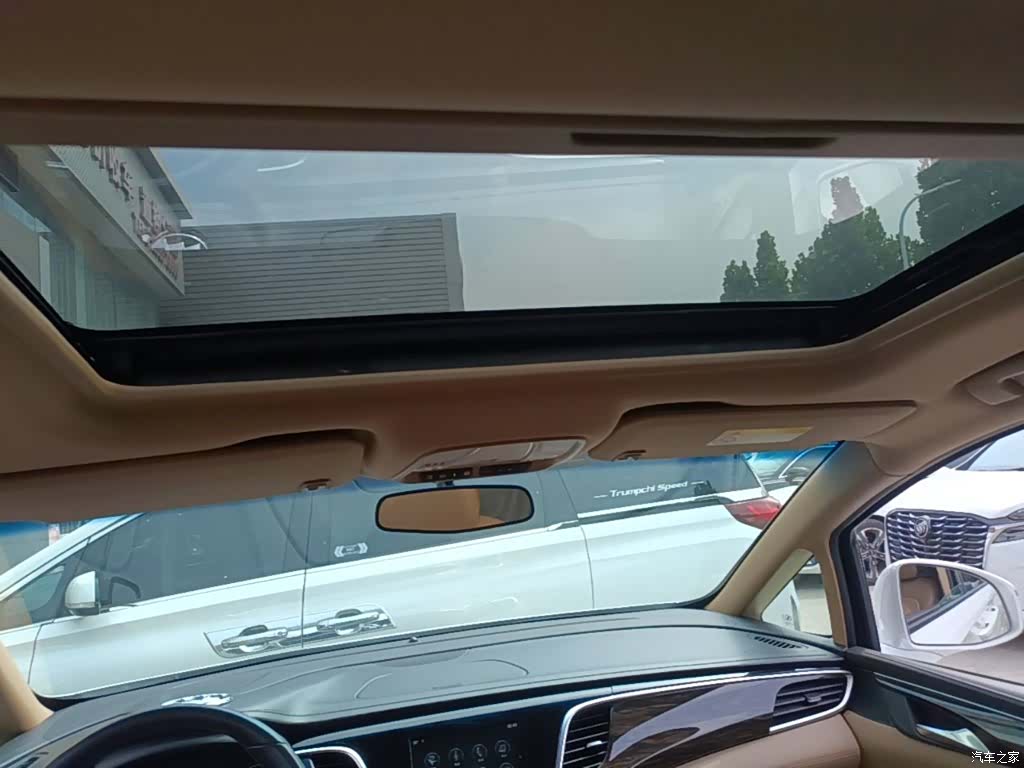 Buick GL8, 2019 18