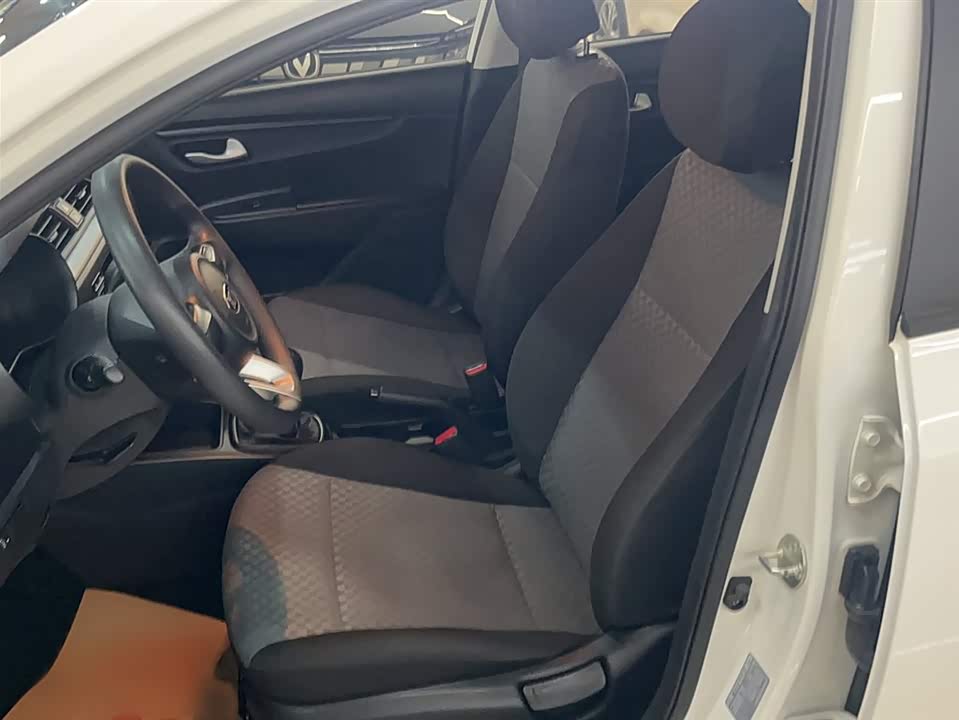 Kia K2