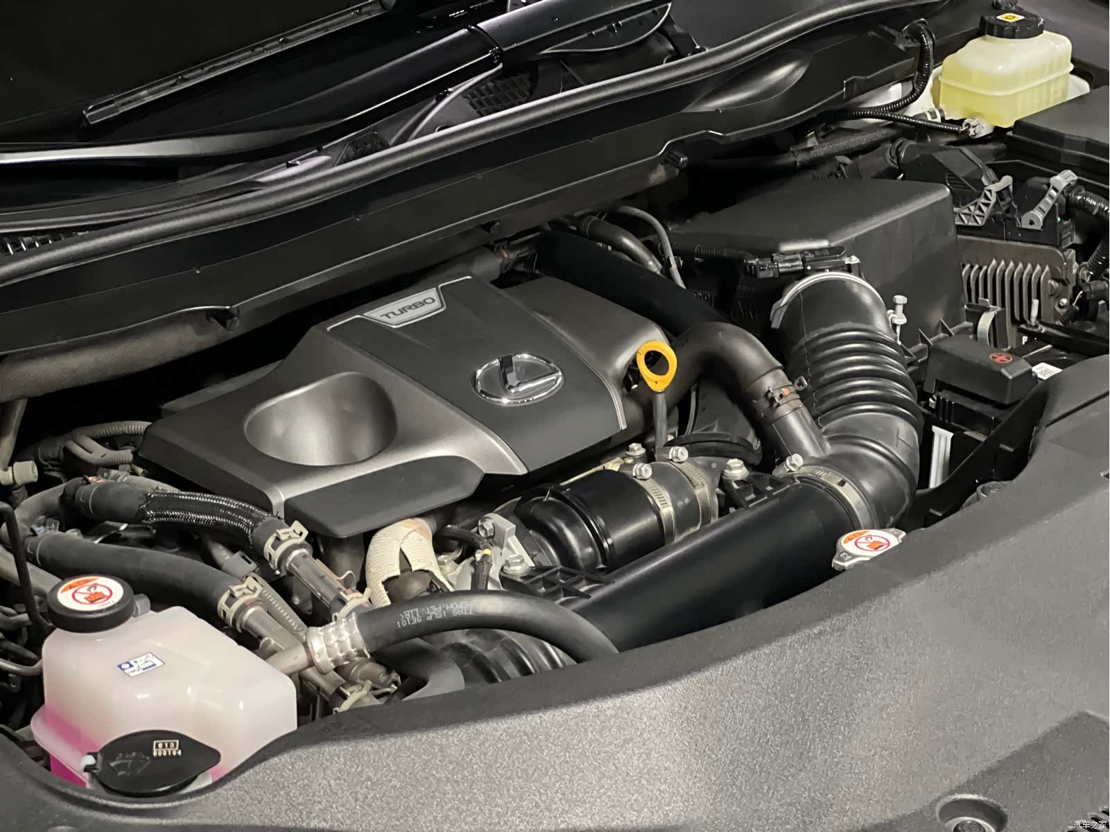 Lexus RX, 2022 20