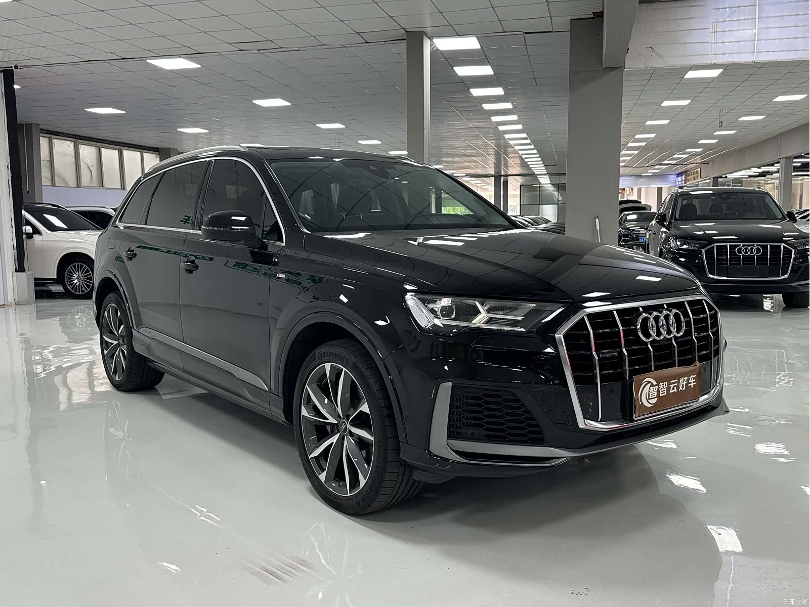 Audi Q7, 2023 3