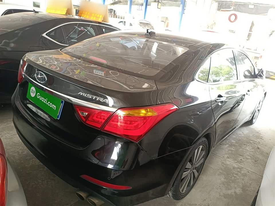 Hyundai Name picture