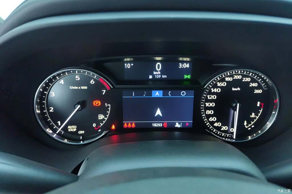 Cadillac CT4, 2023 14