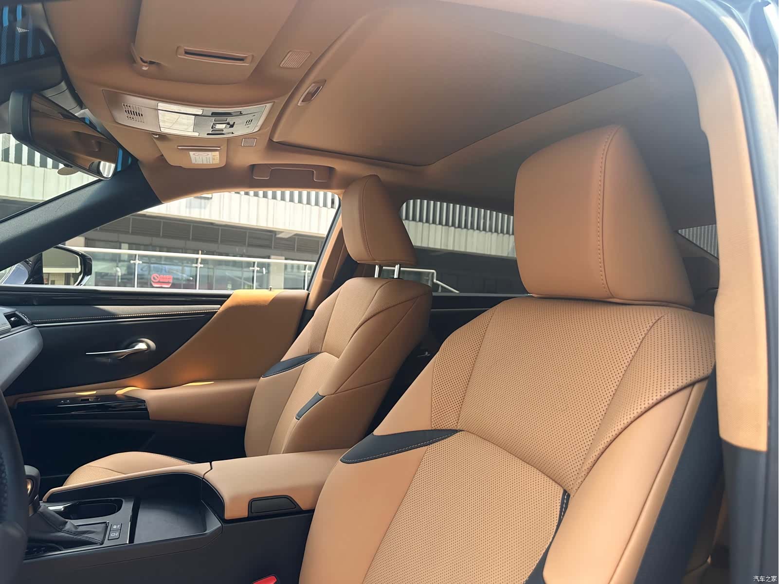 Lexus ES, 2023 11