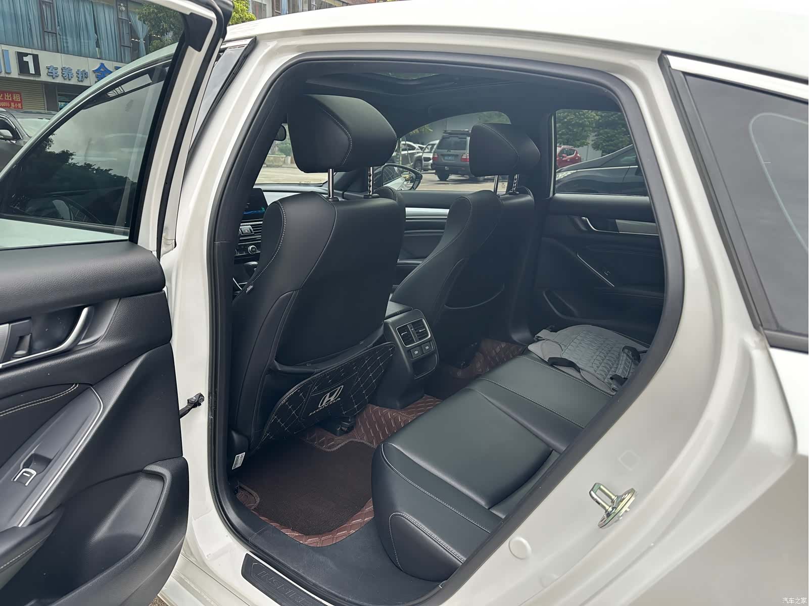 Honda Inspire, 2023 16