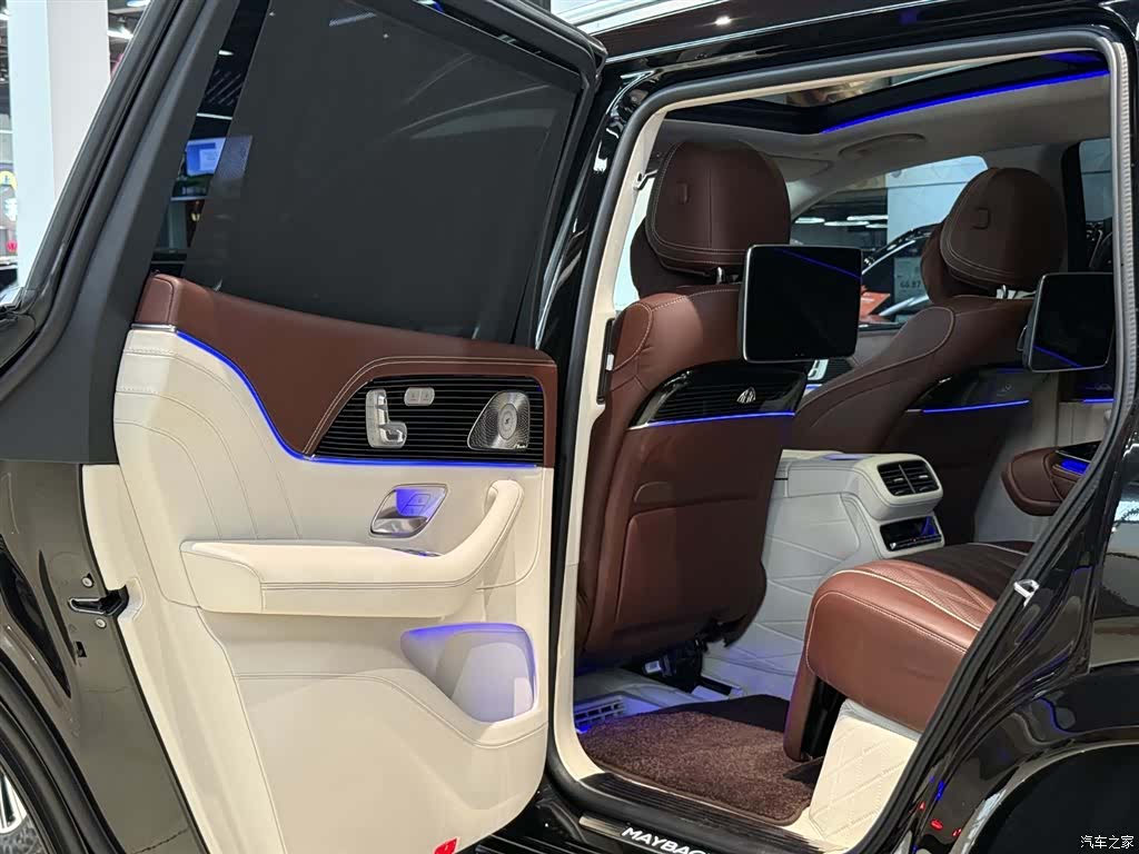 Maybach GLS, 2025 16