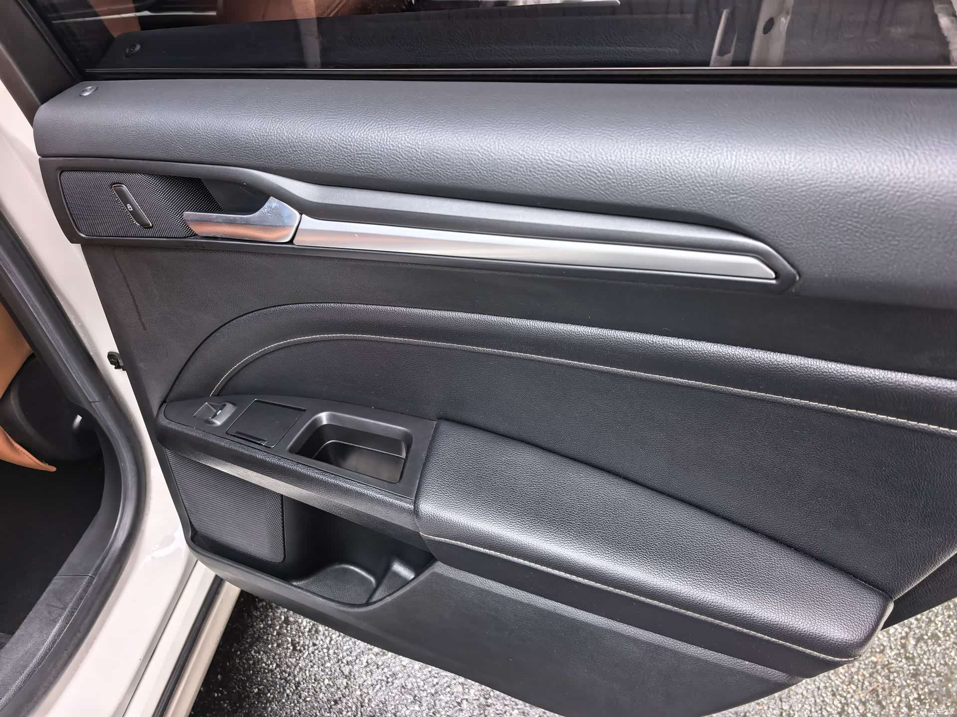 Ford Mondeo, 2017 13