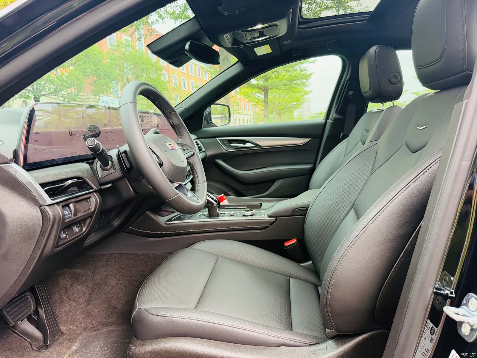 Cadillac CT5, 2025 7