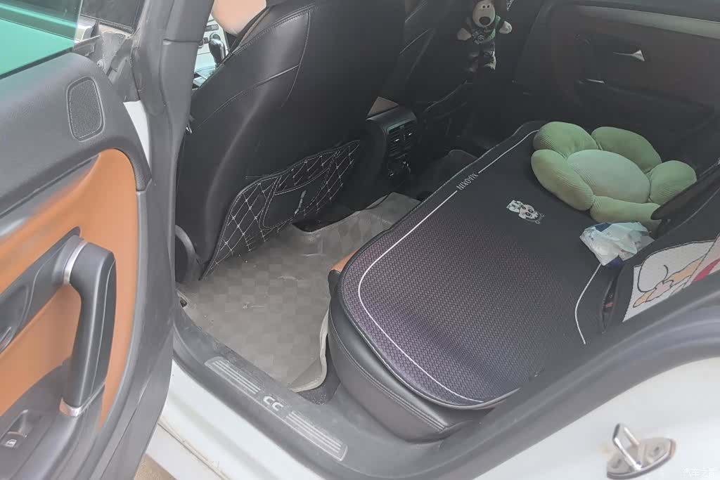 Volkswagen CC, 2013 11