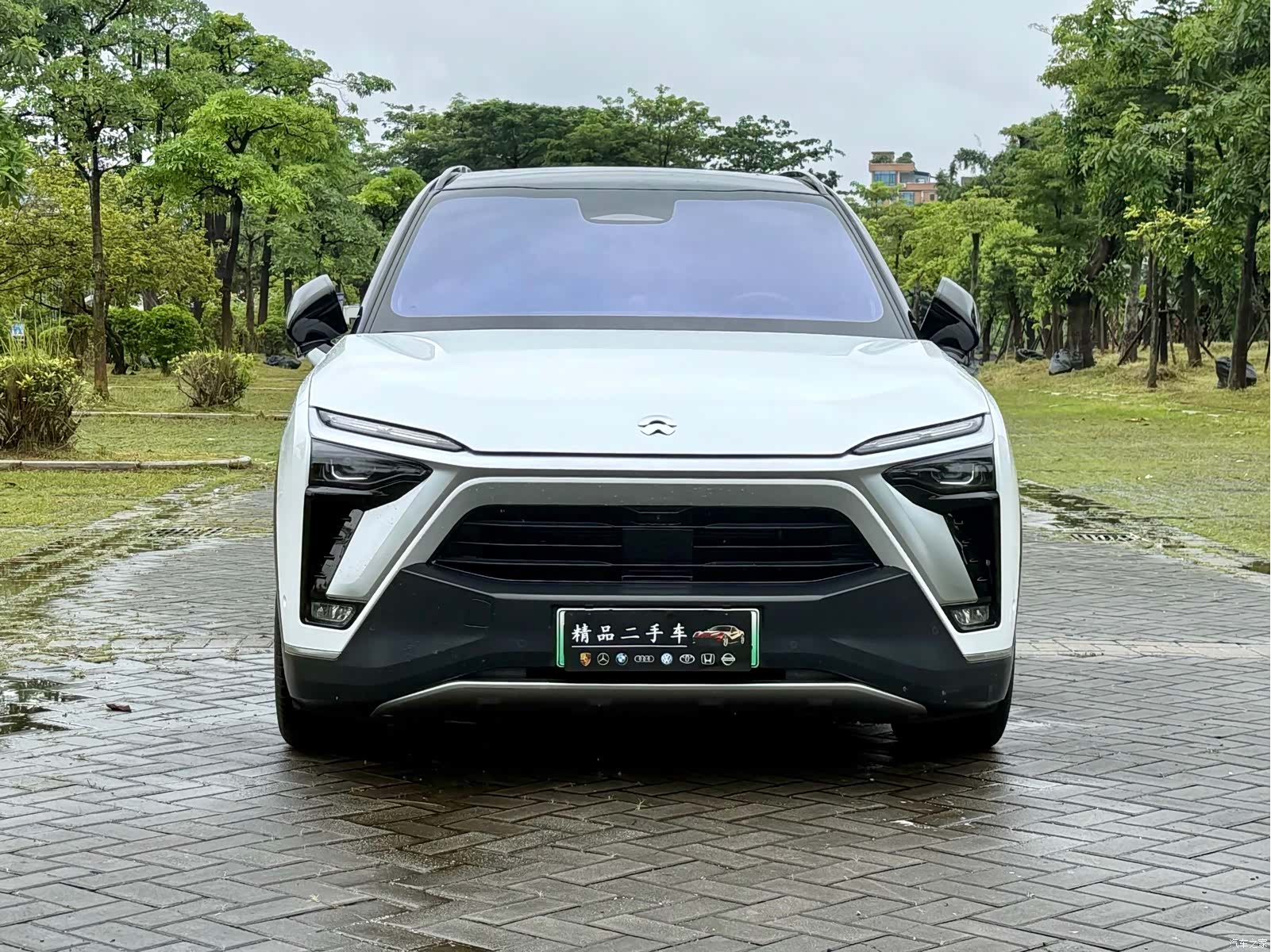 NIO ES8, 2021 2