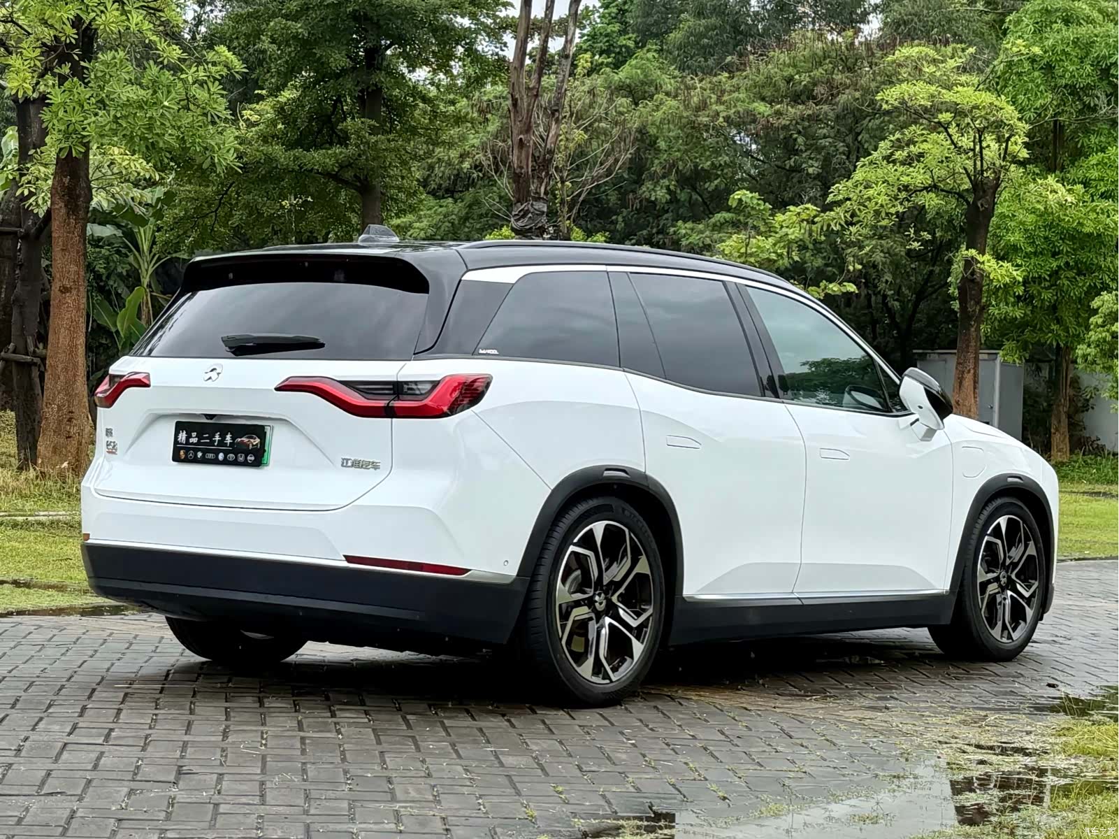 NIO ES8, 2021 16