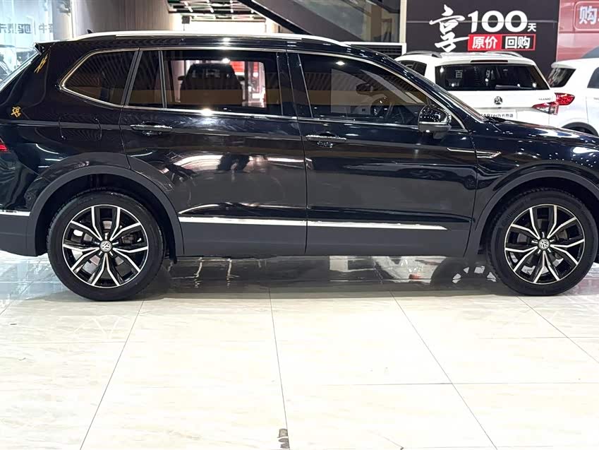 Volkswagen Tiguan L Volkswagen Tiguan L