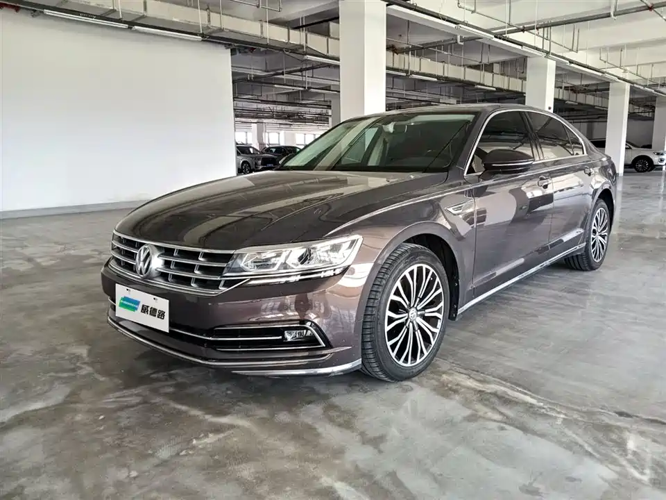 Volkswagen Huiang