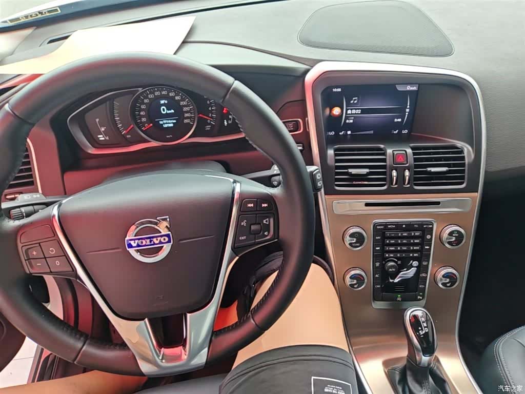 Volvo XC60, 2017 10
