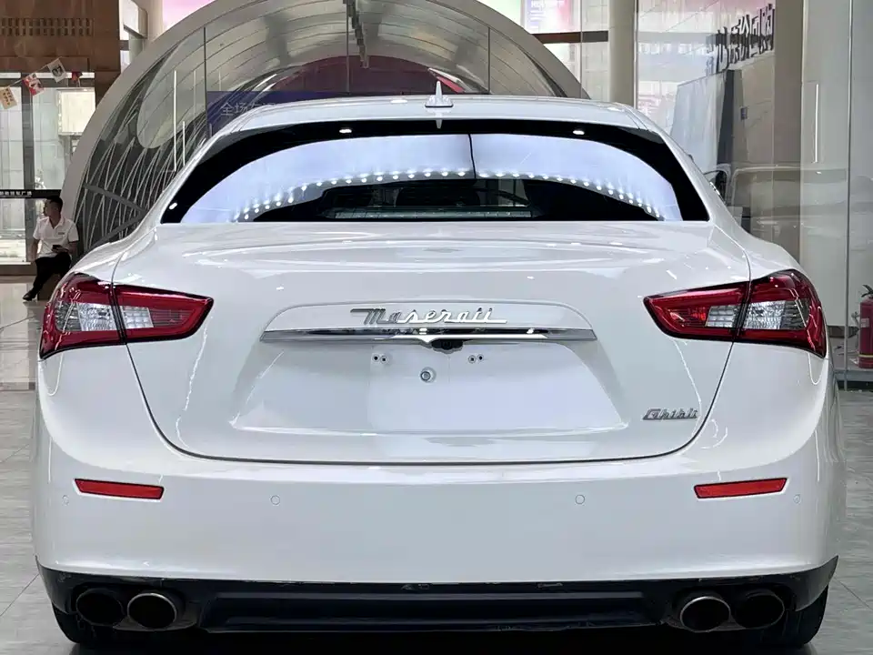 Maserati Ghibli