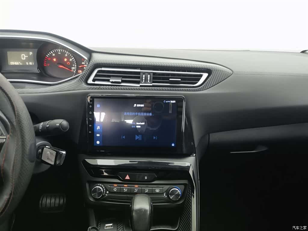 Peugeot 308, 2019 12