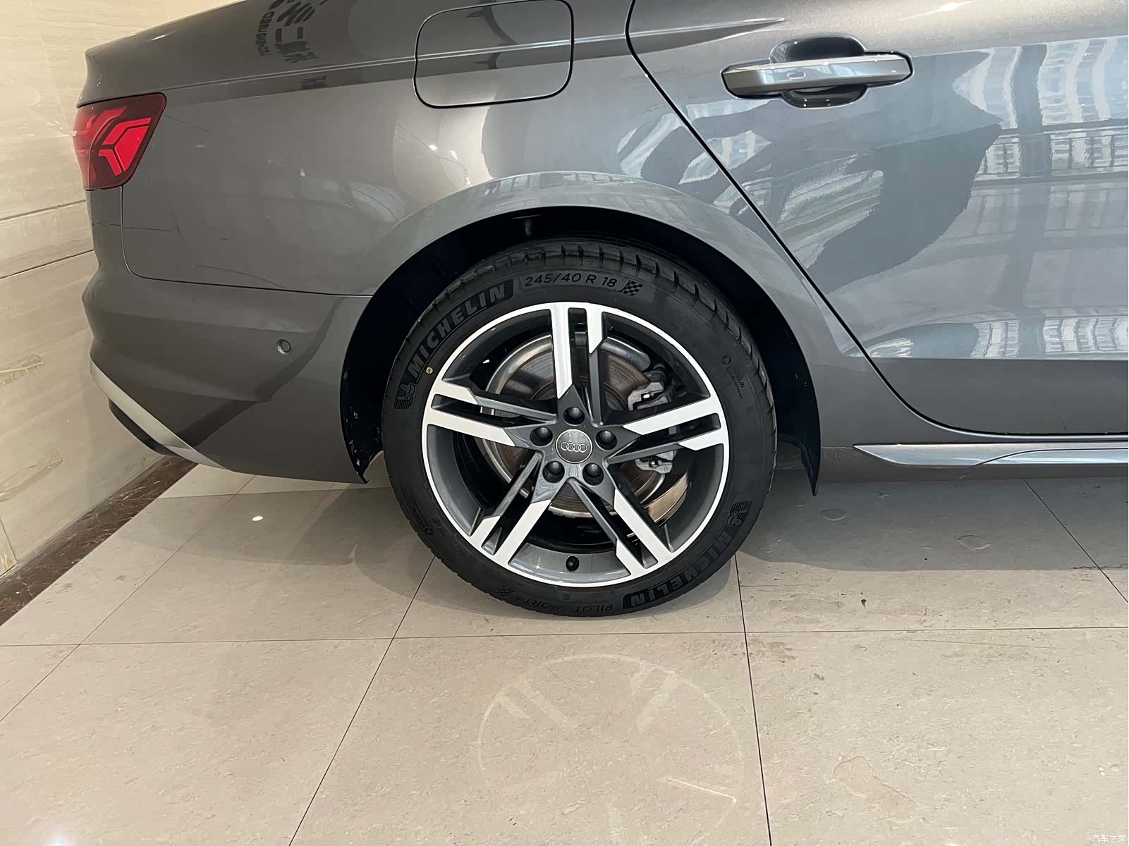 Audi A4L, 2021 17