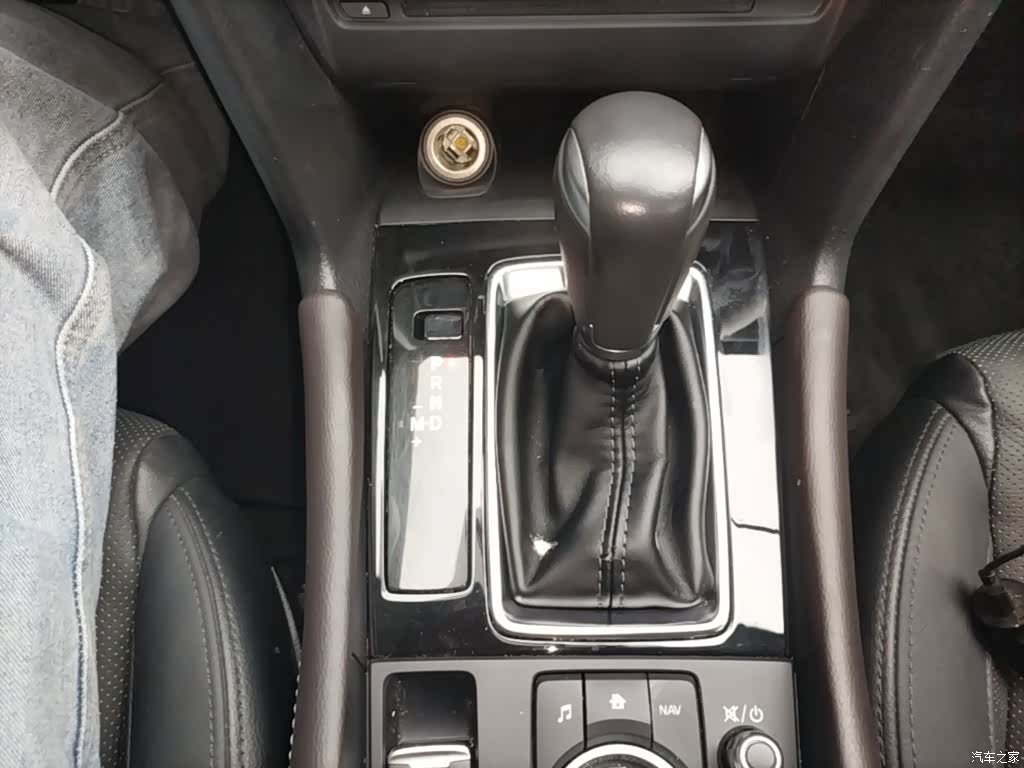 Mazda Mazda3, 2018 14