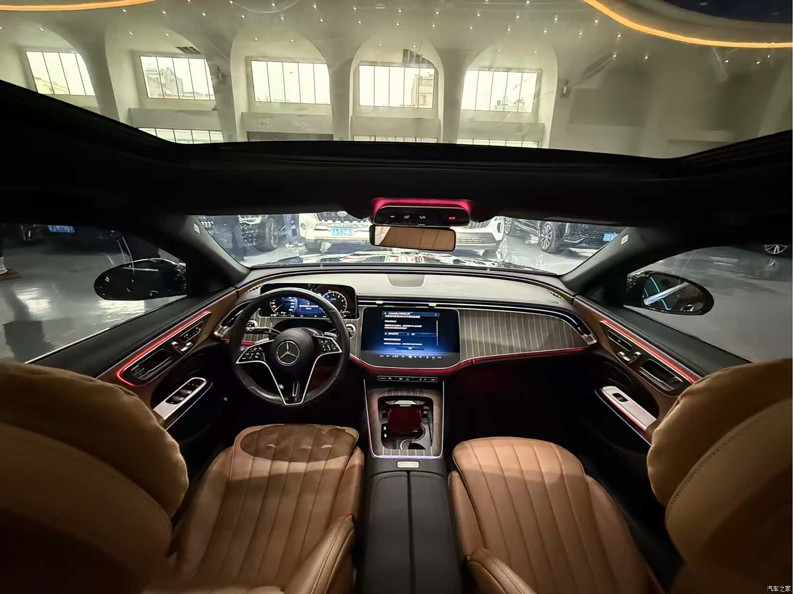 Mercedes-Benz E-Class, 2024 4