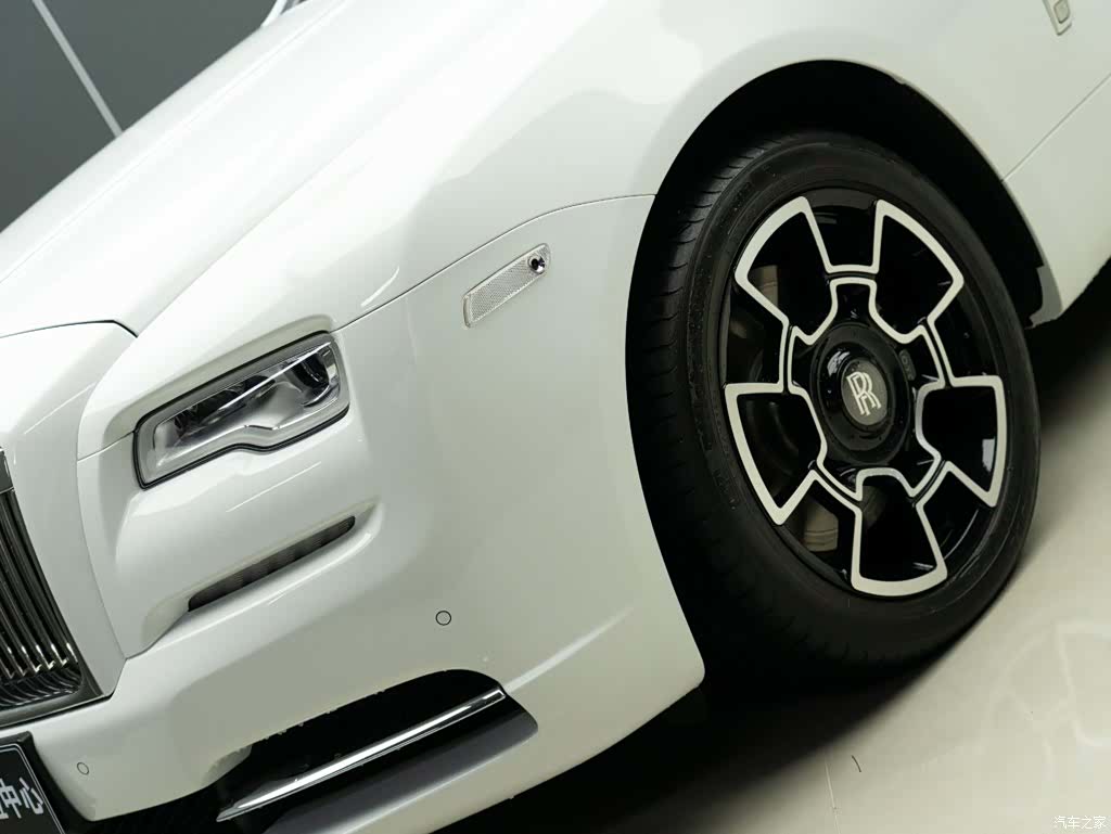 Rolls-Royce Wraith, 2018 3